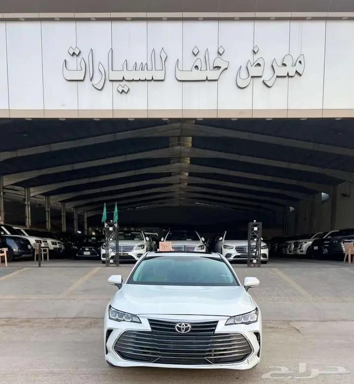 تويوتا افالون تورنق موديل 2022-معرض خلف للسيارات 0