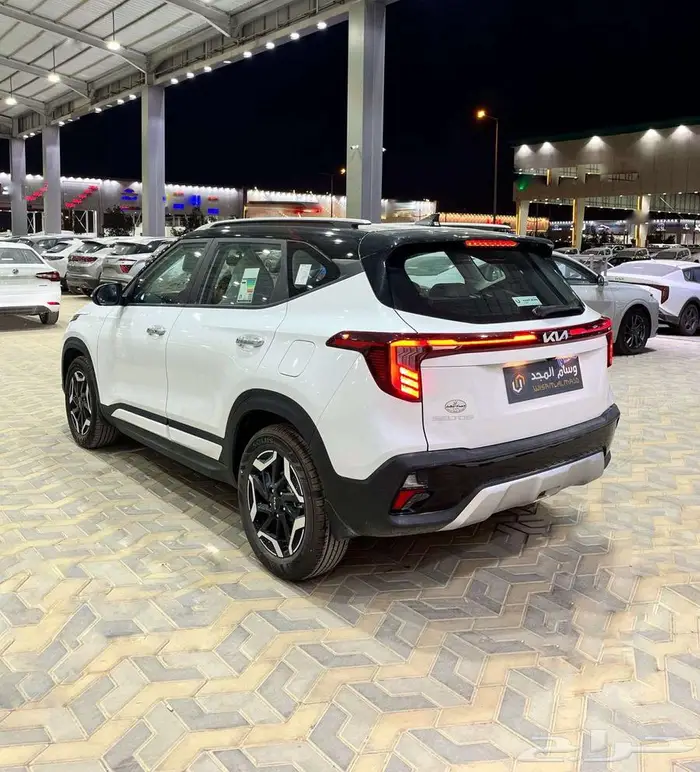 كيا سيلتوس GLS 1.5 بصمه مطور مخمل بدون فتحه موديل 2025 4