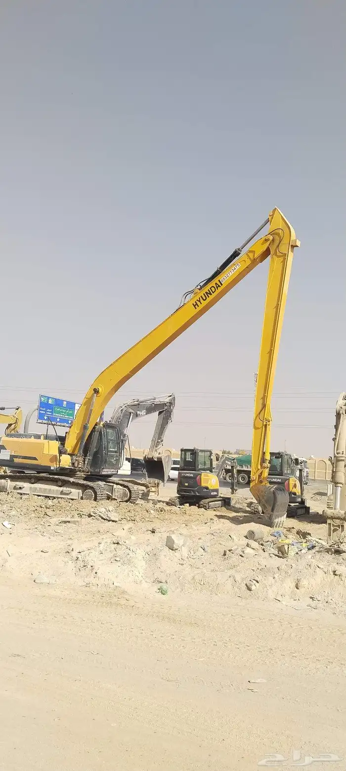 بوكلين ذراع طويل للايجار اليومي والشهري 2