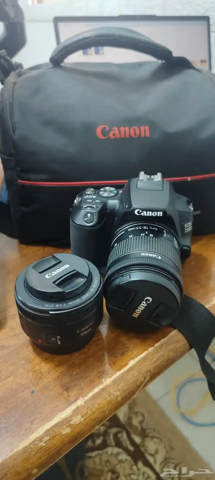 كاميرا 250d شاشة تاتش  عدسه 50 الكاميرا والعدسه كسر زيرو 0