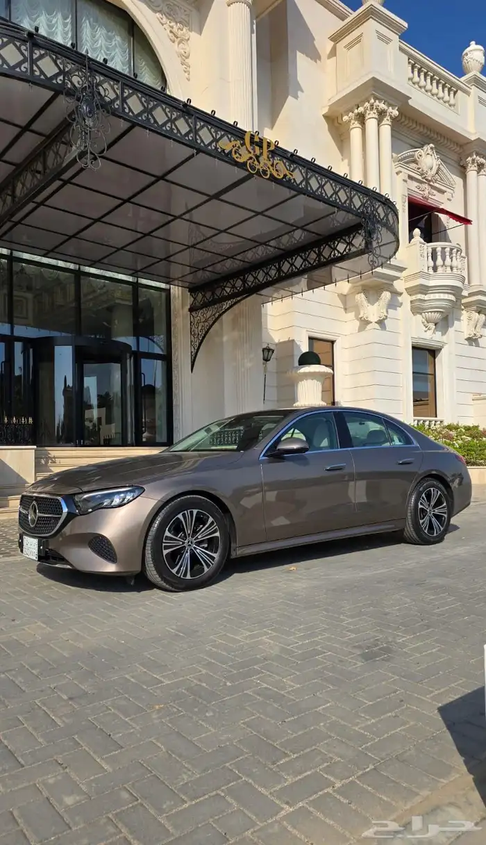 مرسيدس E200 موديل 2024 5