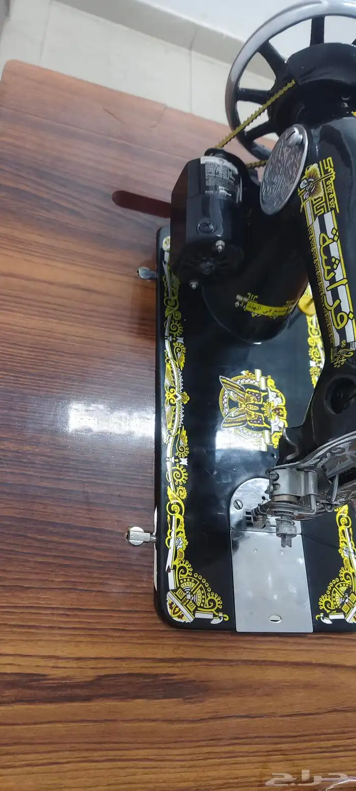 مكينة خياطة الفراشة اصلية جديدة مع طاولة جديدة 5