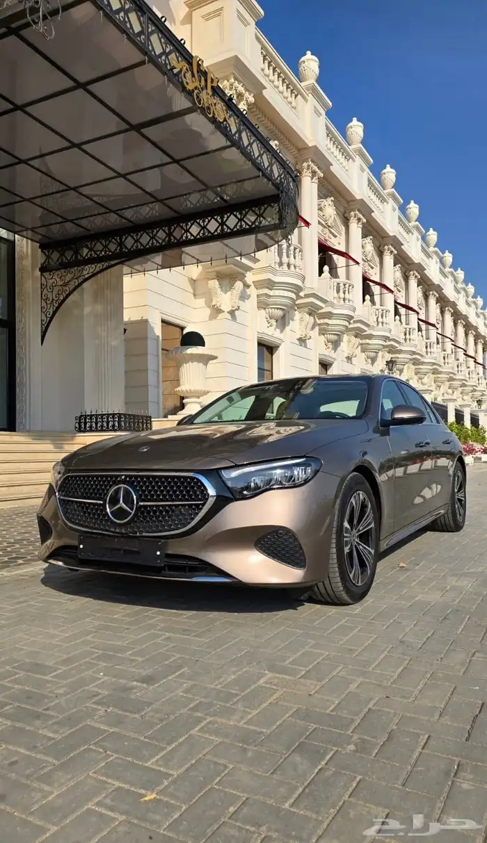 مرسيدس E200 موديل 2024 3