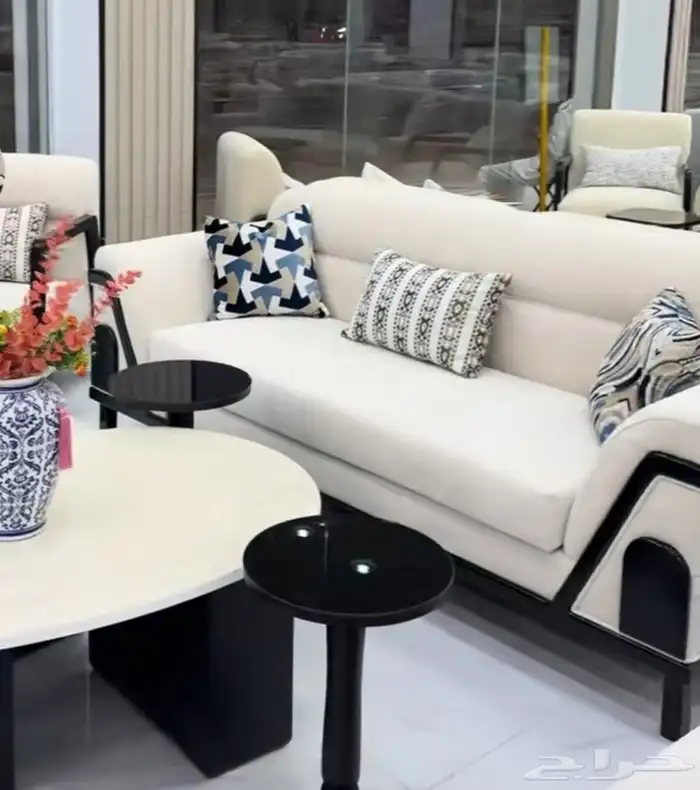 مجالس الفتح لاتفصيل جميع انواع المديلات باطرما كنب كلاسيكي 1