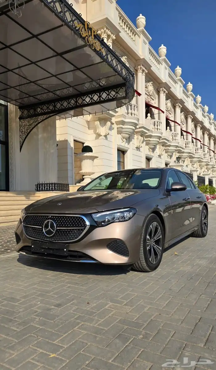 مرسيدس E200 موديل 2024 8