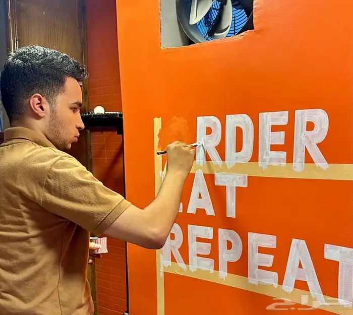 رسام جداريات وخطاط علي جميع الاسطح بأسعار مميزة 25