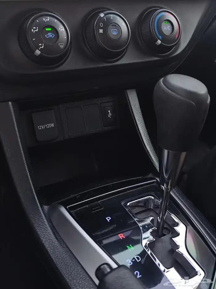 كورولا 2015 للبيع 29