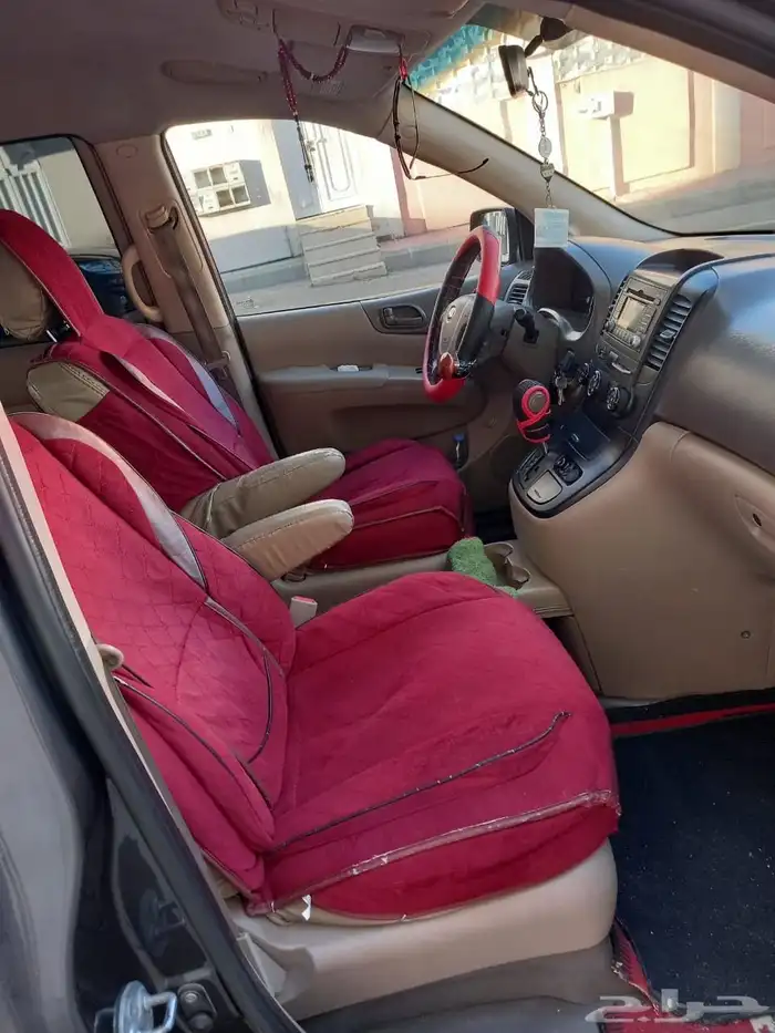 للبيع كيا كرنفال 2014 9