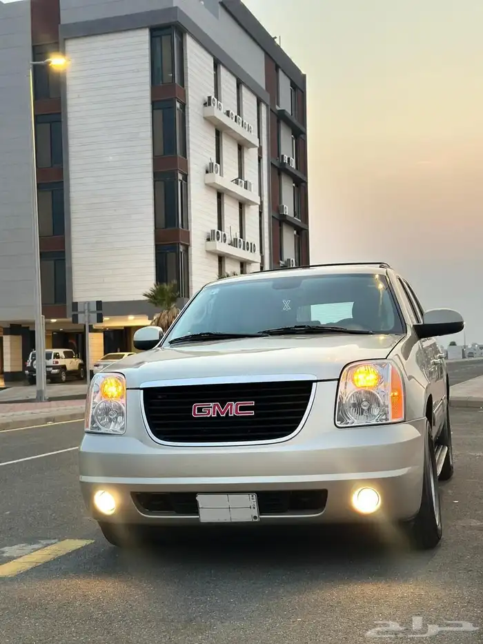 جمس بوكن قصير موديل 2013 نظيف ماشاء الله (الجميح) 1