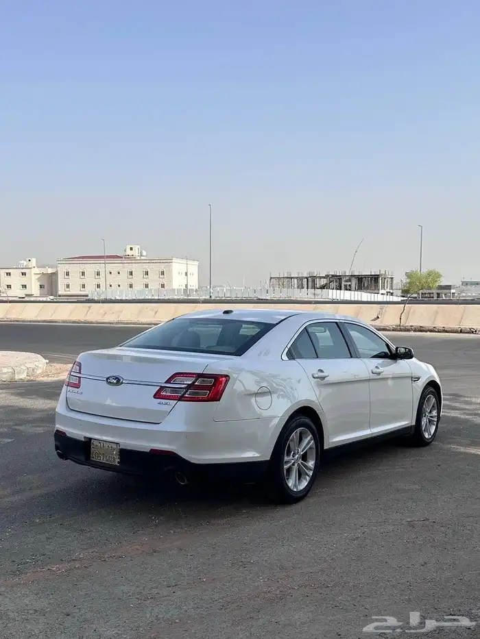 فورد تورس فئة sel للبيع أو البدل 7