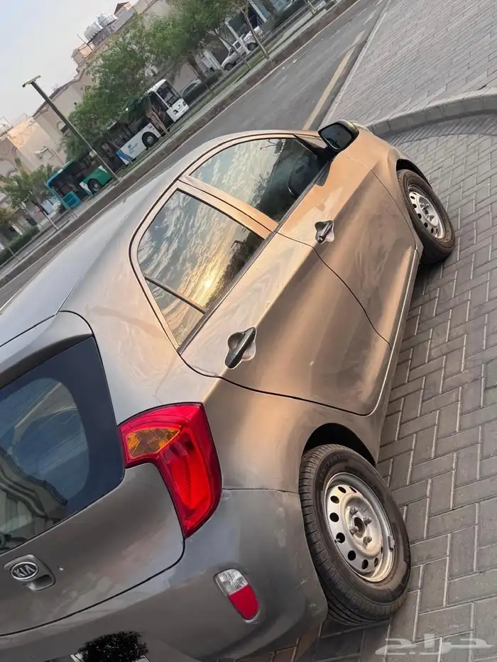 كيا بيكانتو 2015 اوتوماتيك 3