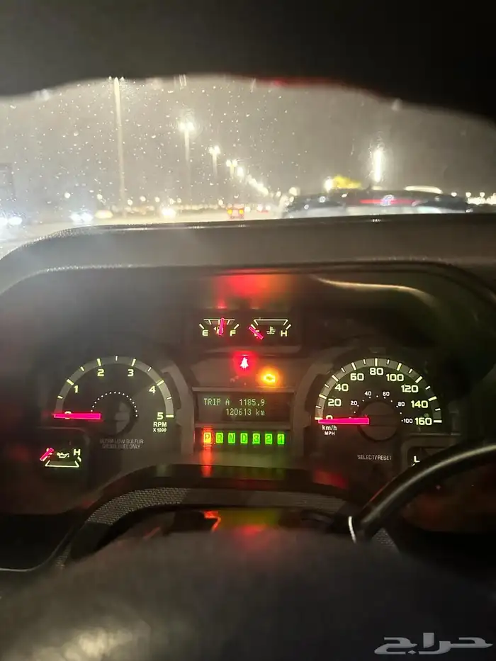 كرفان فورد F450 12