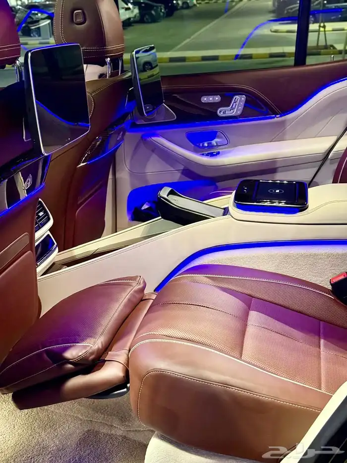 GLS600 Mercedes MAYBACH 10