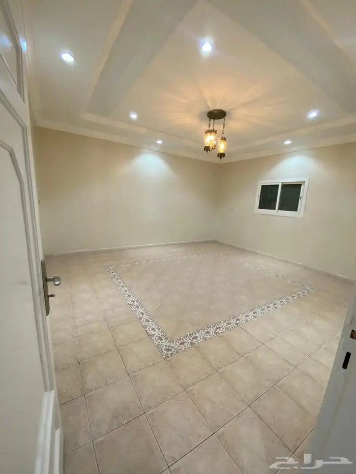 شقة للإيجار النزهة 3 غرف دفع شهري 6