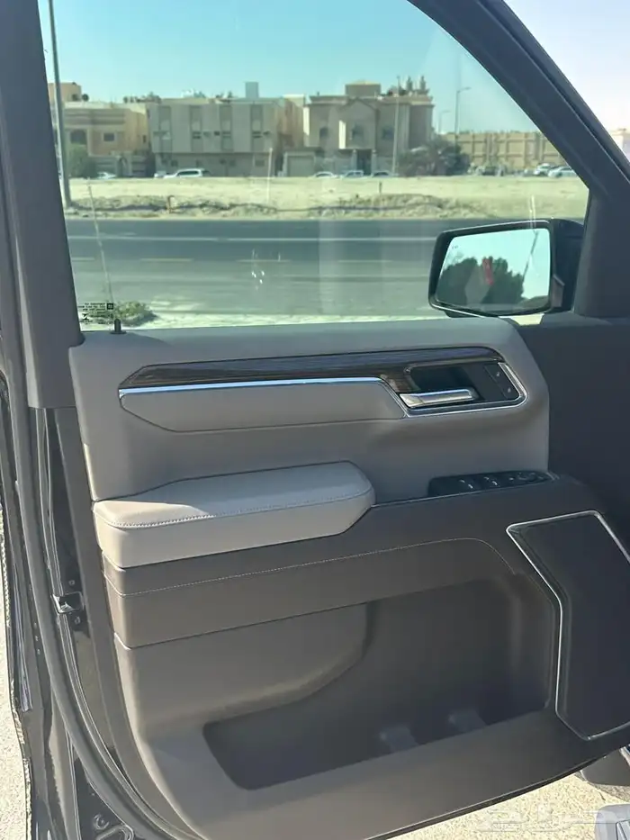 للبيع سلفرادو 2022 LT فل كامل قير ارضي 5