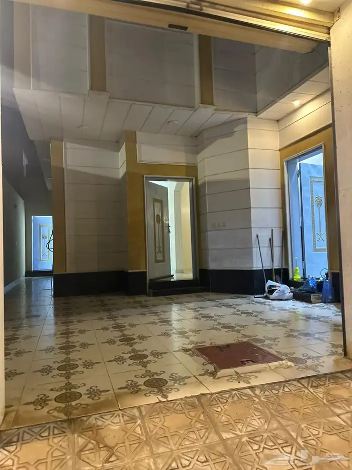 فله لإيجار في حي طويق 1