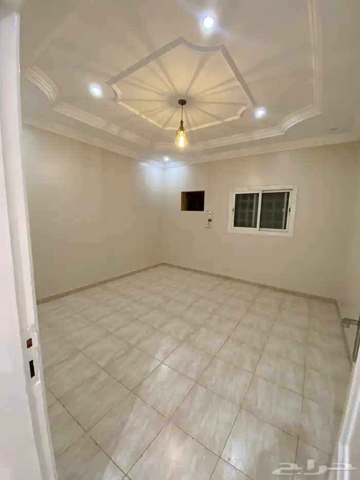 شقة للإيجار النزهة 3 غرف دفع شهري 2