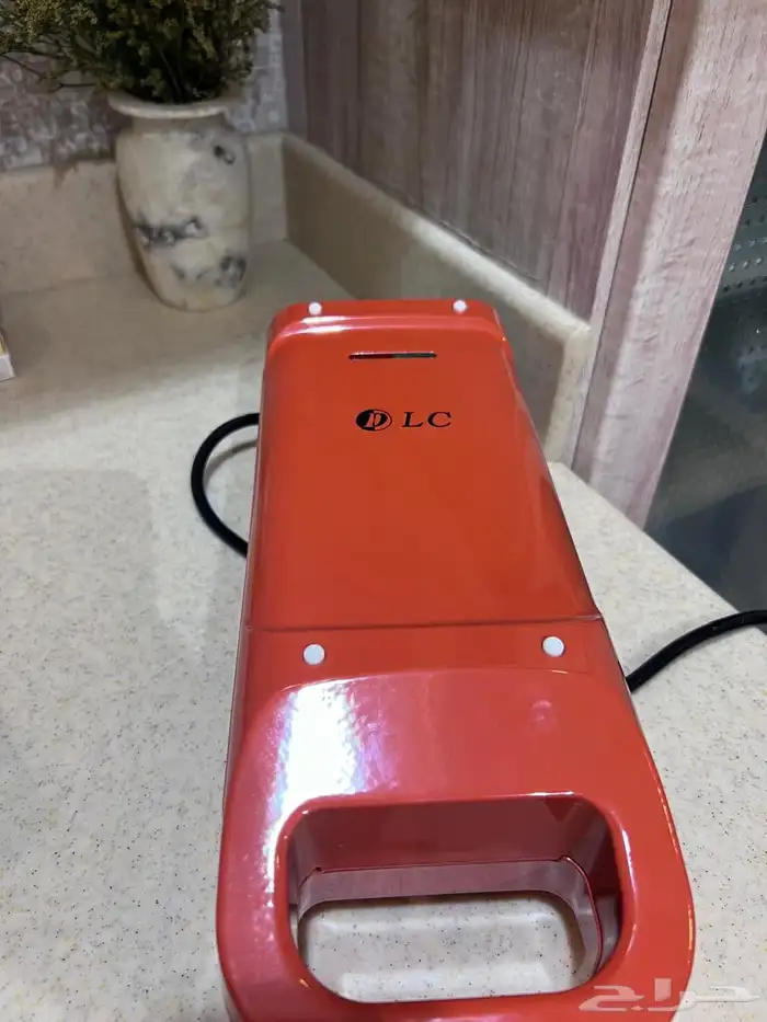 الة صنع البف باستري والتشورز 1