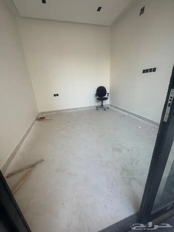 للبيع فلل مودرن 375 درج داخلي وشقتين بالخليج جديده 4