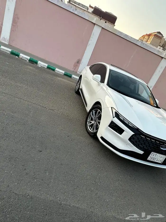 فورد تورس 2023 10