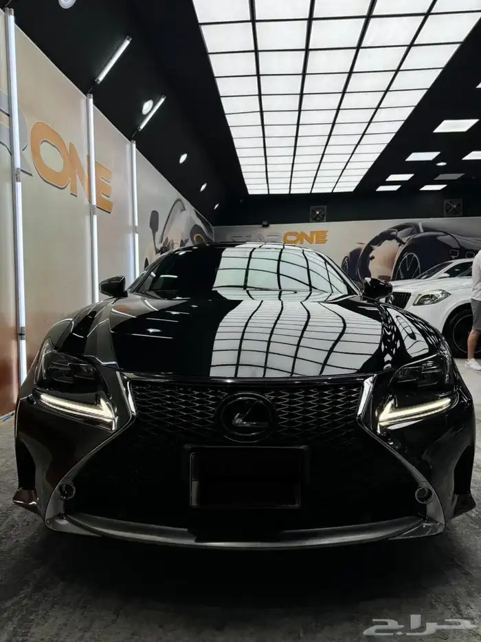 لكزس RC 350 F موديل 2017 16