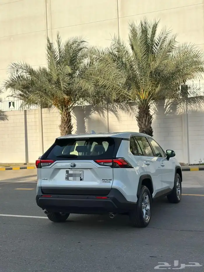 تويوتا راف فور 2023 هايبرد دبل 7