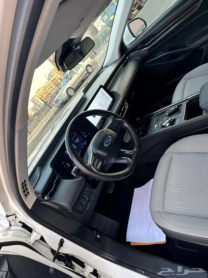 فورد تورس 2023 12