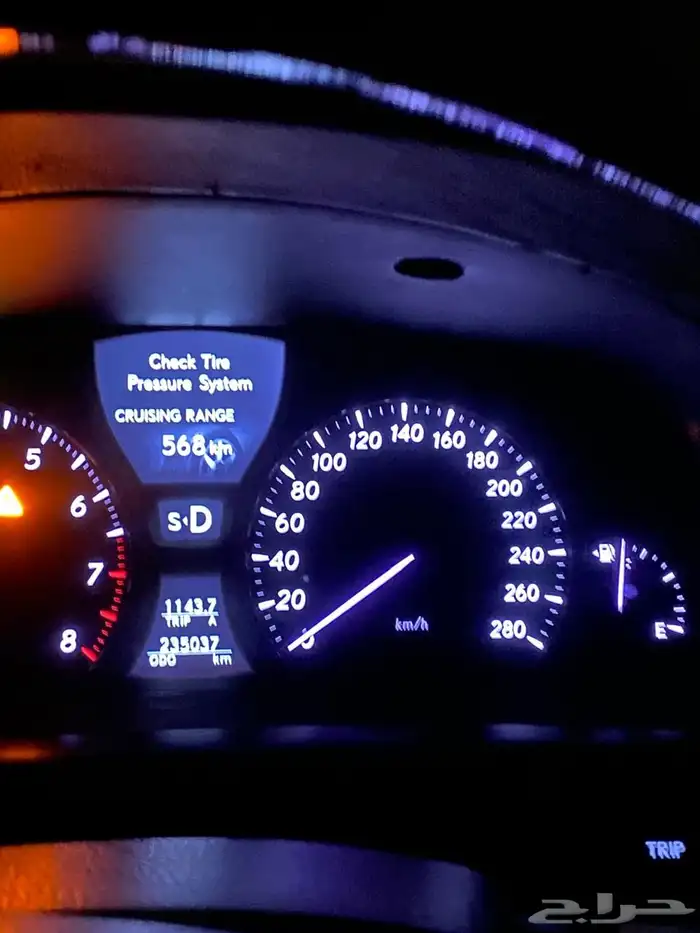 للبيع لكزس L460L تشليح فقط 7