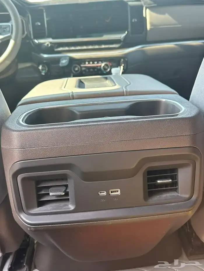 للبيع سلفرادو 2022 LT فل كامل قير ارضي 8