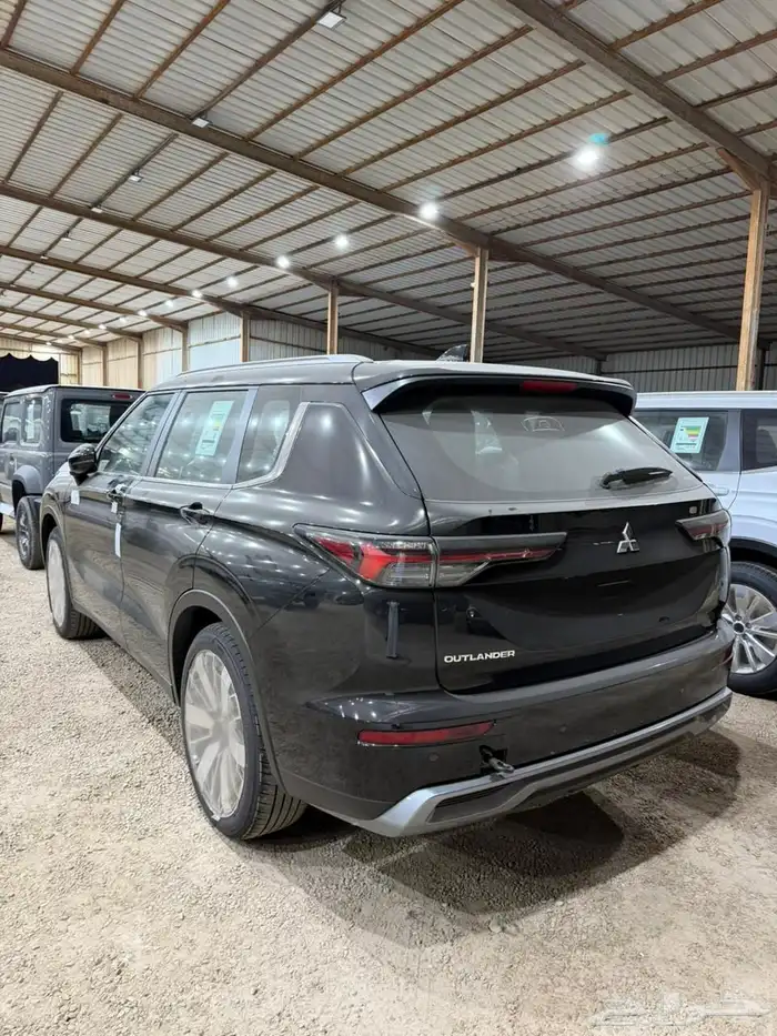 ميتسوبيشي اوتلاندر 2026 نص فل بلس ب 119900 عرض خاص شكل جديد 21