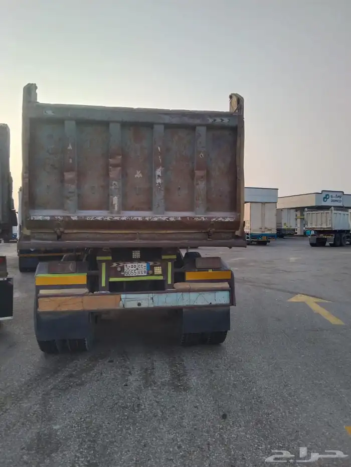 للبيع صناديق المطلق 10