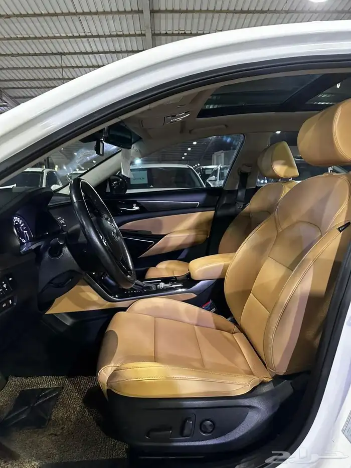 كيا كادينزا ابيض 2020 بنزين بطاقة جمركية وارد كوريا 8