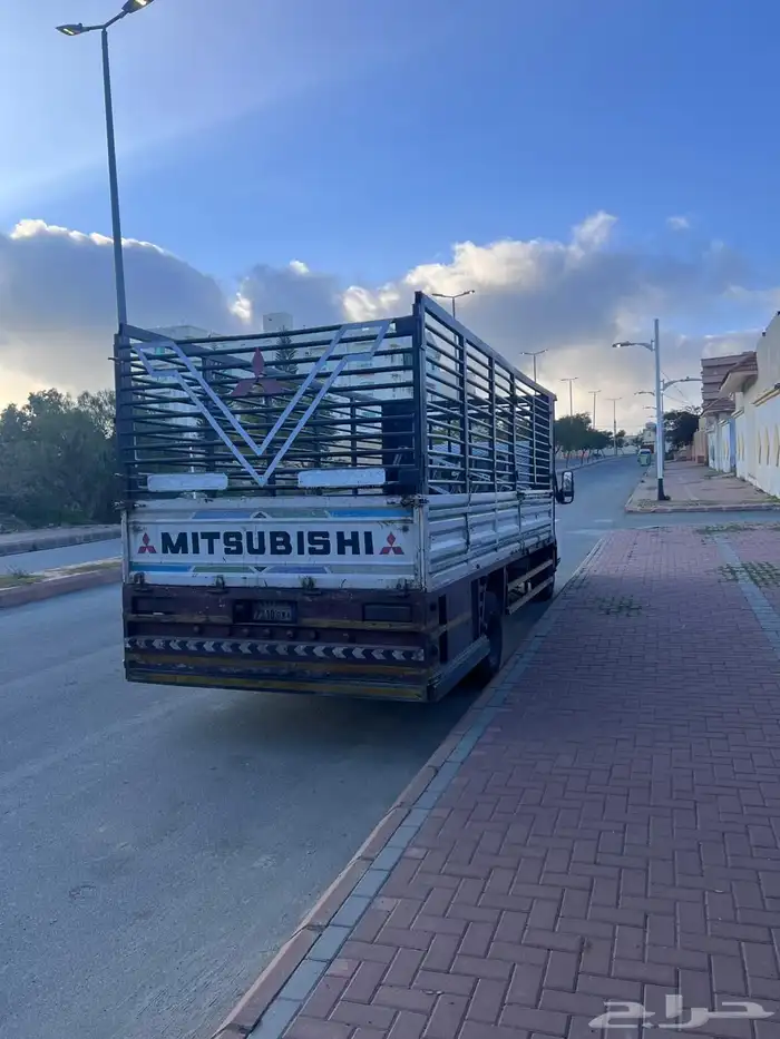 دينه ميتسوبيشي موديل 2014 للبيع 1