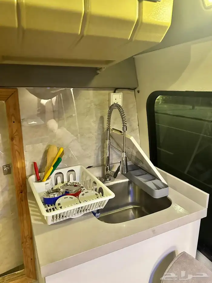 كرفان فورد F450 16