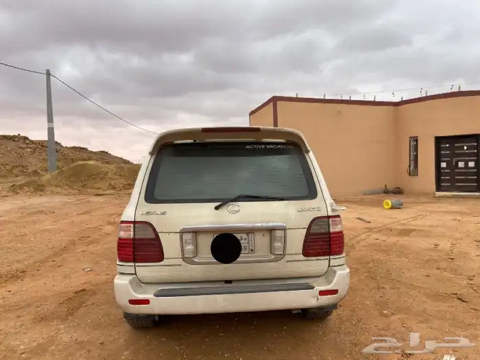 جيب لاندكروزر محول وجهيه وخلفيه لكزز 1