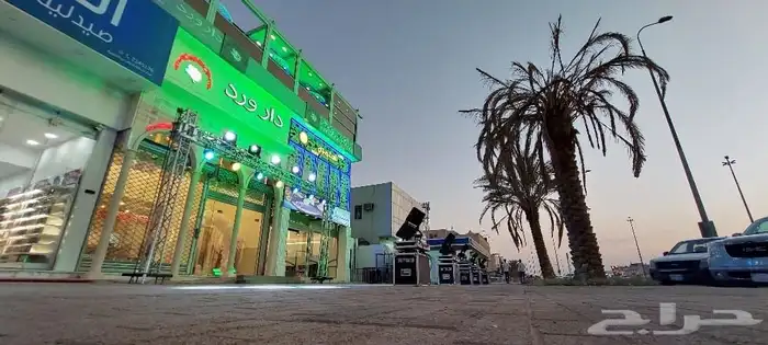 تنظيم حفلات وفتتحات تاجير شاشات مسارح استيج خشب استيج زجاج 0