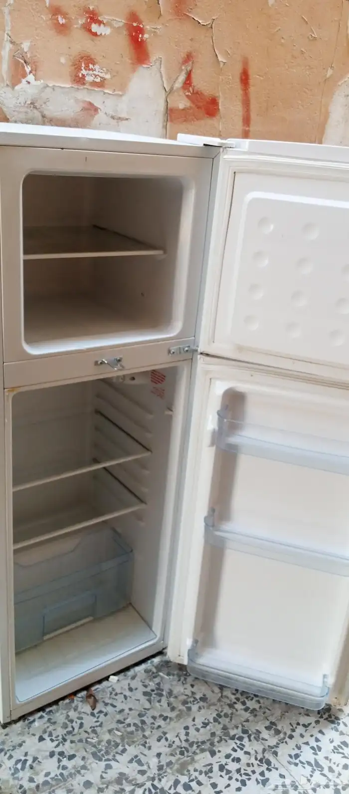 اغراض للبيع 1