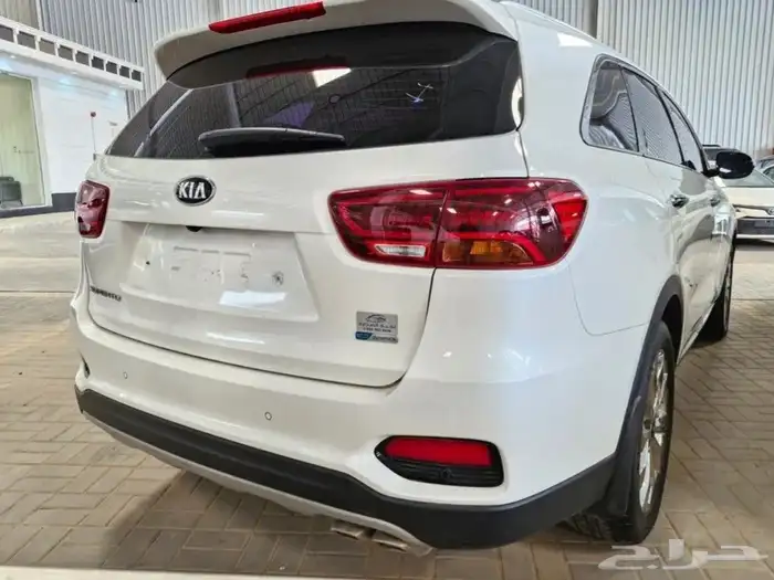 كيا سورنيتو2020 3