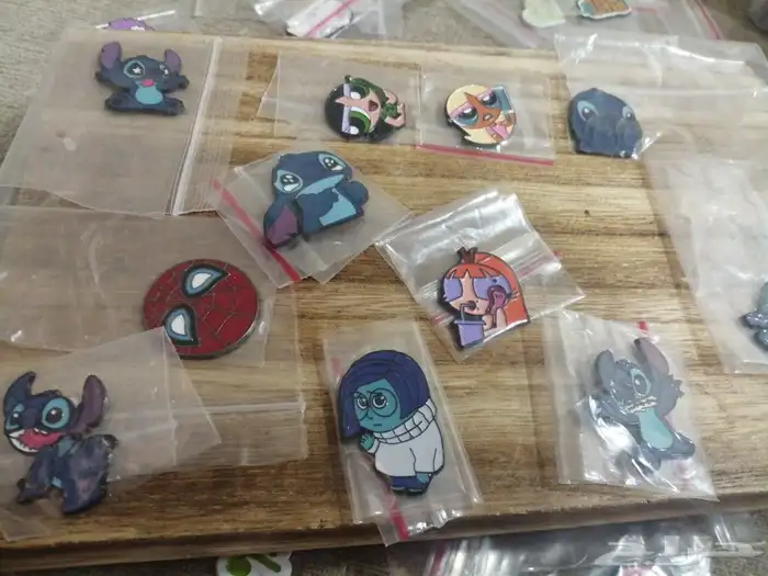 ملصقات جوال متوفرة ويوجدايضا الكثير اشكال متعددة 2