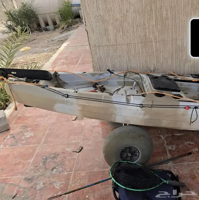 كياك 4 متر .بحاله جيد جدا 2
