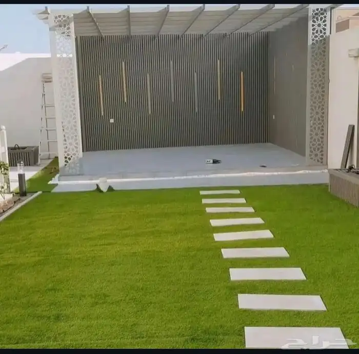 مظلات سيارات   جلسات سواتر   عشب بديل خشب عوازل 6