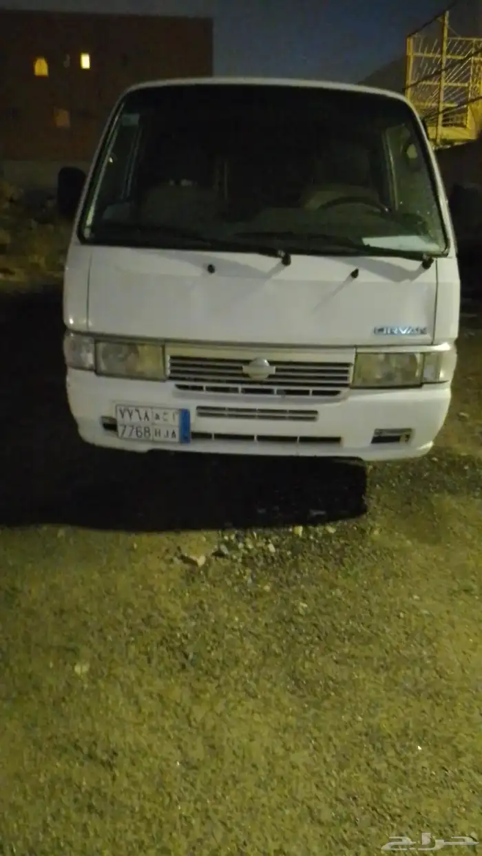 نيسان باص موديل 2000 0