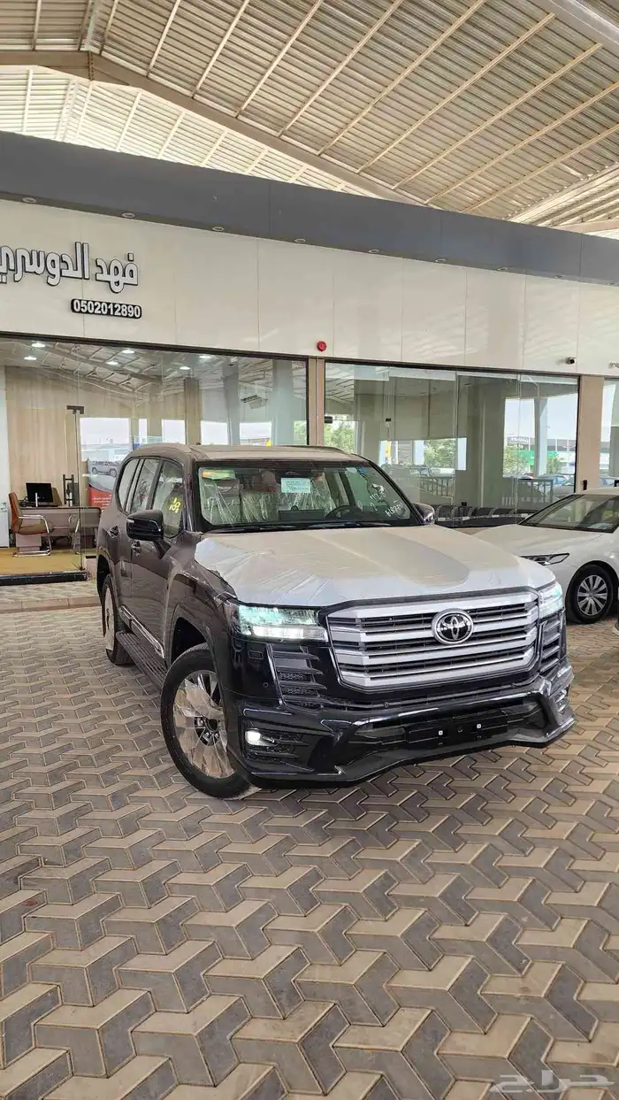 تويوتا جكسار S سعودي اسود وابيض 2025 ( بطاقه جمركيه ) 2