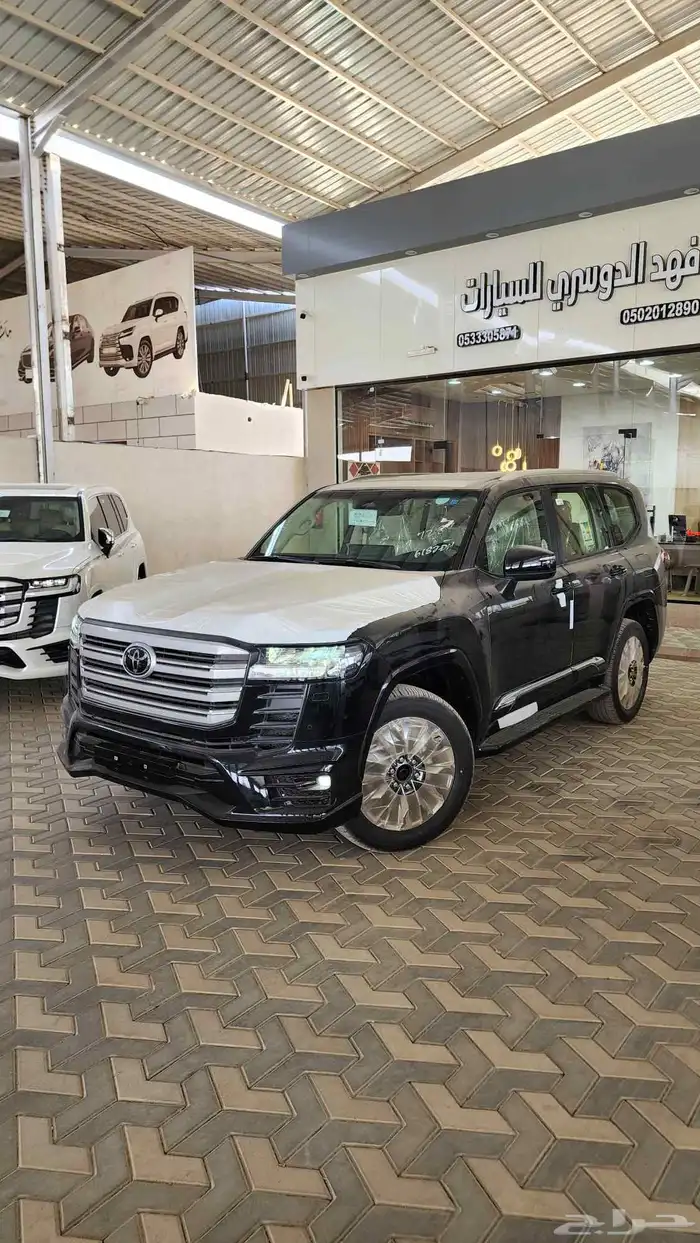 تويوتا جكسار S سعودي اسود وابيض 2025 ( بطاقه جمركيه ) 1