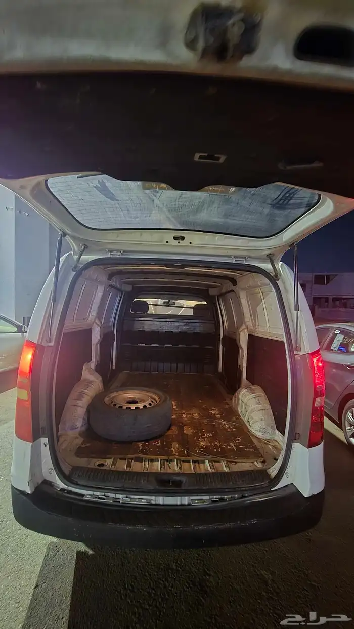 باص بضاعة H1 موديل 2012 4