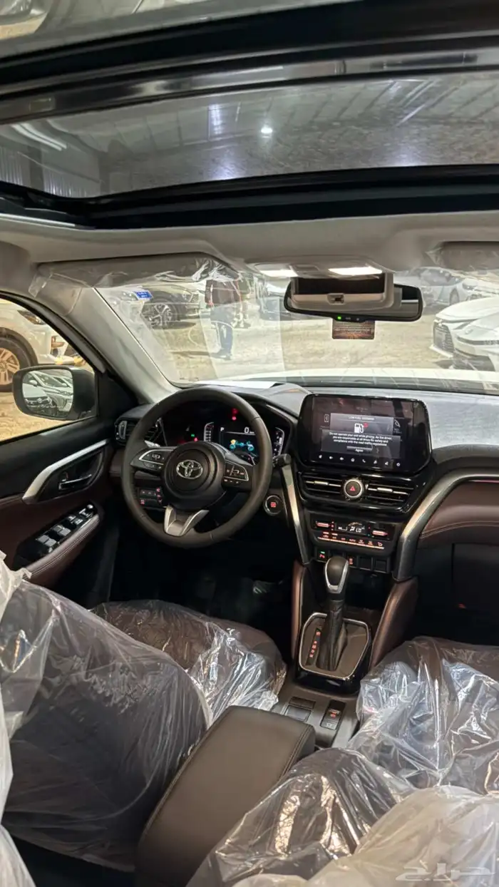 تويوتا اوربان كروووز 2026 فل كامل 4