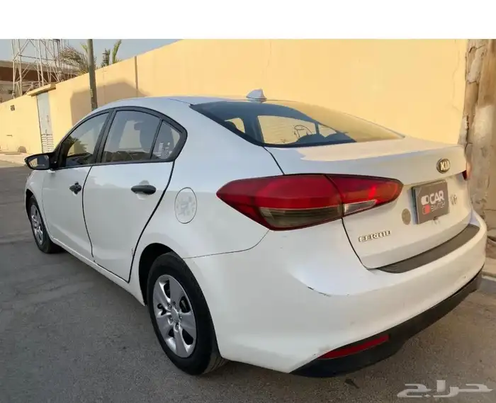 كيا سيراتو 2018 ممشي 218 قير اتوماتيك 8