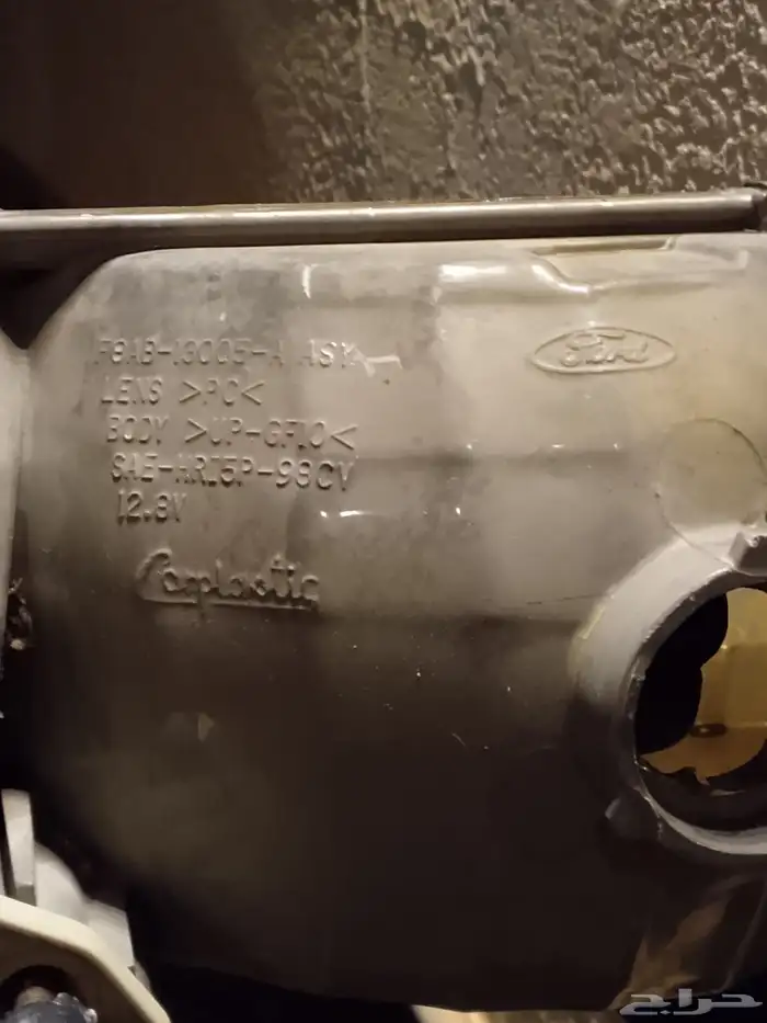 شمعات فورد ماركيز موديل 2003 وكاله 4