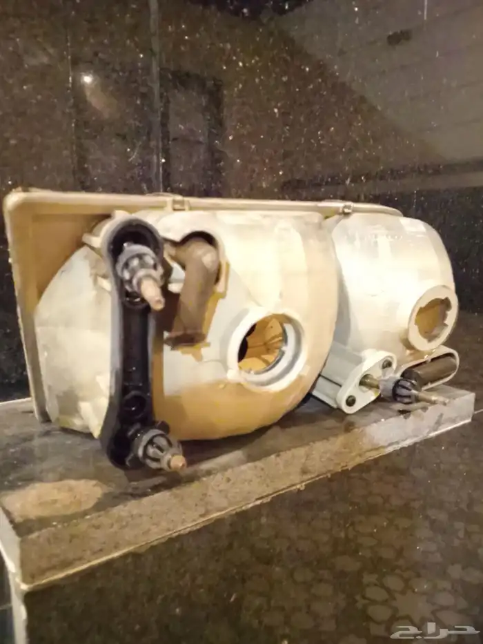 شمعات فورد ماركيز موديل 2003 وكاله 2