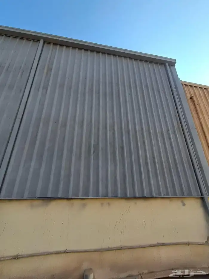 هذه عملية طلاء. أولا   نظ فها جيدا  بالماء  ثم ضع الطلاء علي 5